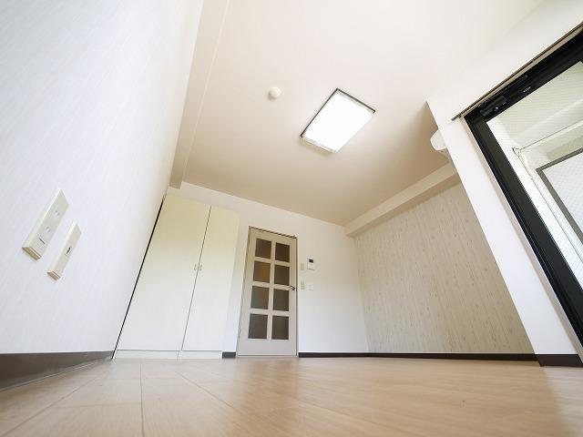 居室・リビング　ゆったり過ごせる居間です