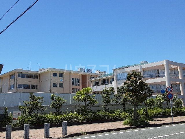 小学校　浜松市立大平台小学校（小学校）まで891m