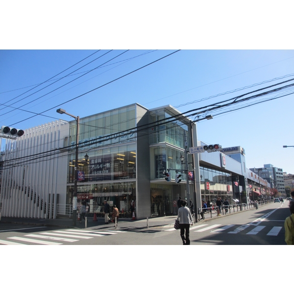 ショッピングセンター　ユニクロ　仙川店（ショッピングセンター）まで917m