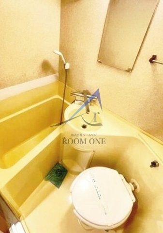 バス・シャワールーム　お風呂です。