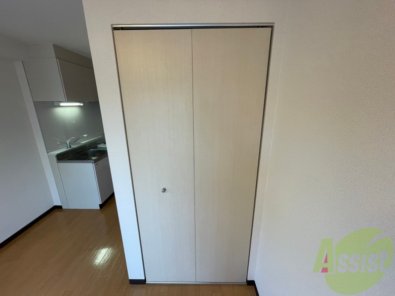 収納　収納もバッチリあるのでお部屋が片付きますよ！