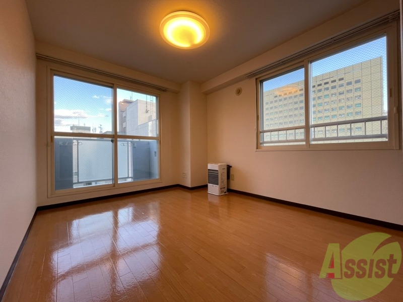 居室・リビング　広くてキレイなお部屋が広がっていて、充実した生活が送れそう。