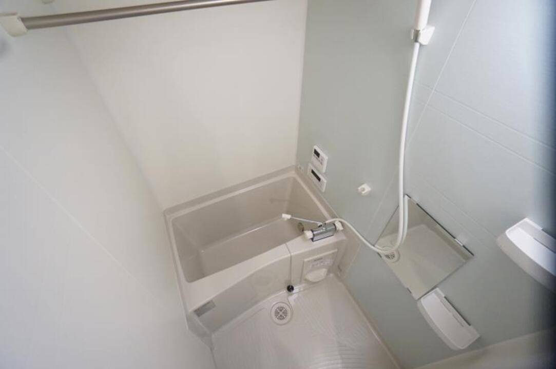 バス・シャワールーム　浴室