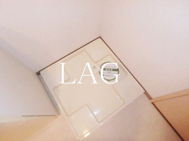 その他設備　室内洗濯機置き場になります。