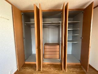 収納　収納（イメージ）