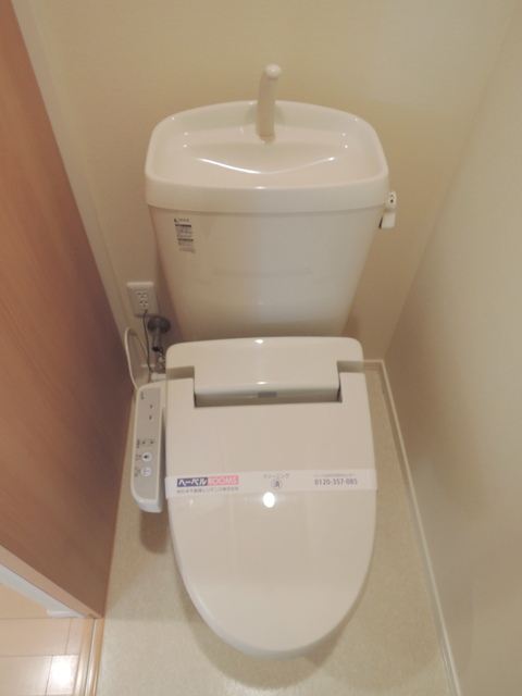 トイレ　★温水洗浄便座付きトイレ★