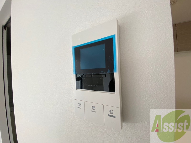 セキュリティ　ＴＶモニター付インターホンです。来客者の顔が見えるので安心！