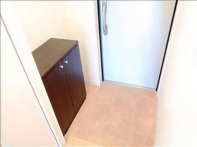 玄関　ミニミニ一社店へ