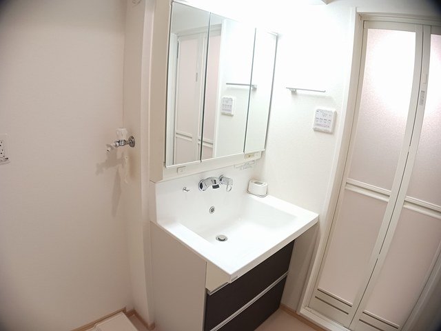 洗面設備　忙しい朝には欠かせない洗面所です