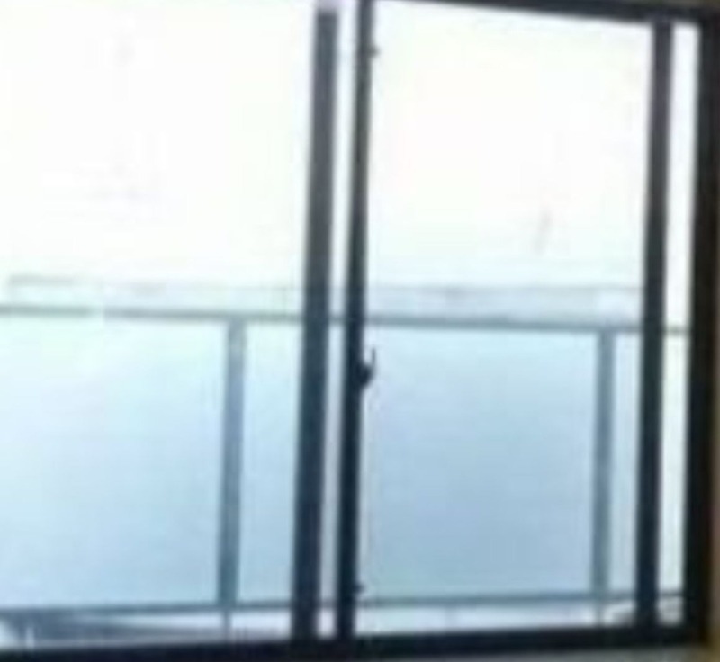 バルコニー　※同仕様写真