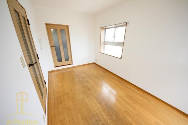 居室・リビング　ディナスティ福島