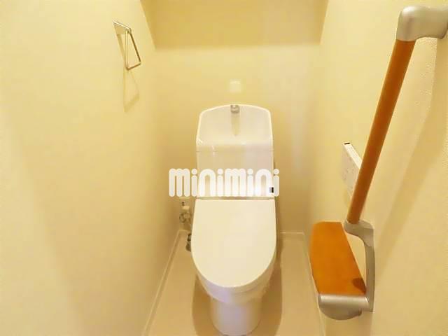 トイレ　温水洗浄便座