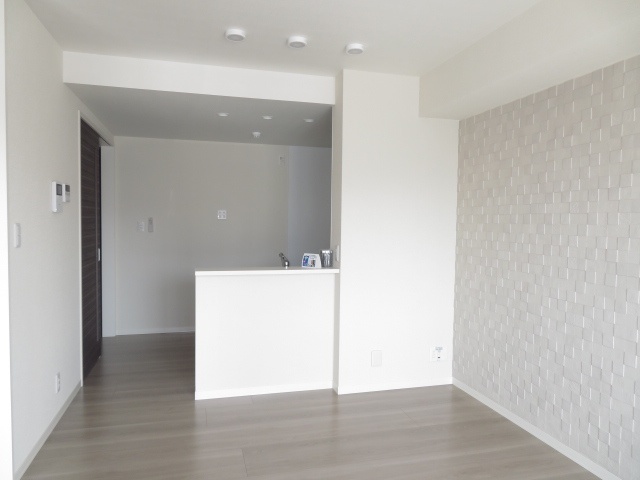 居室・リビング　写真は反転タイプ参照