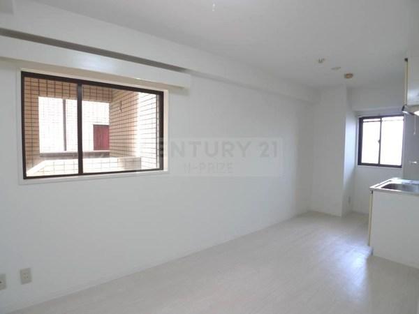 居室・リビング　反転タイプ