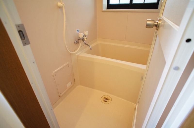 バス・シャワールーム　別号室