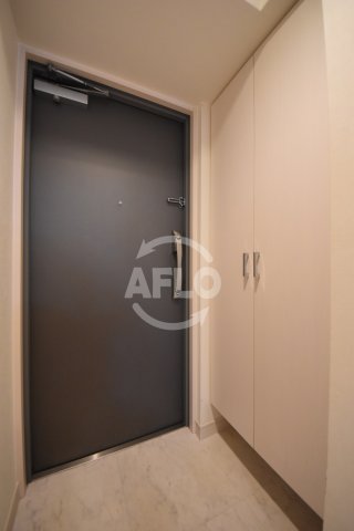 玄関　スワンズシティ天満橋　玄関