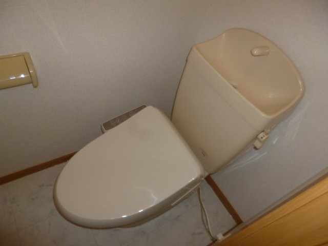 トイレ　ウォシュレット