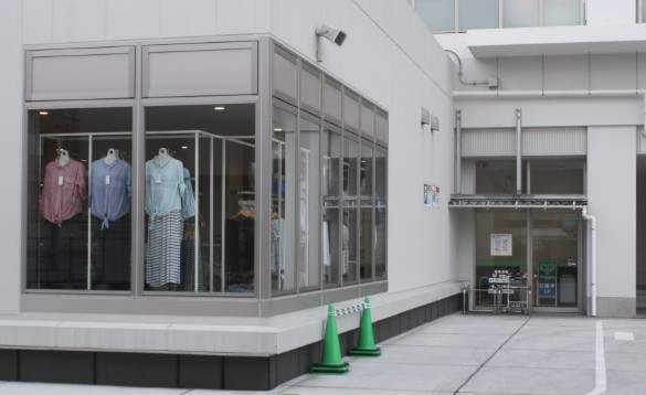 ショッピングセンター　コルモピア東中野店（ショッピングセンター）まで888m