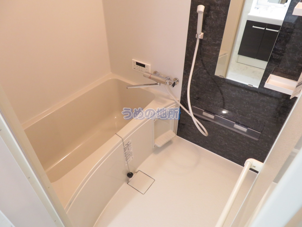 バス・シャワールーム　浴室