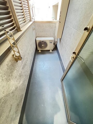 バルコニー　外からの目が気にならないバルコニーで洗濯物が干せます