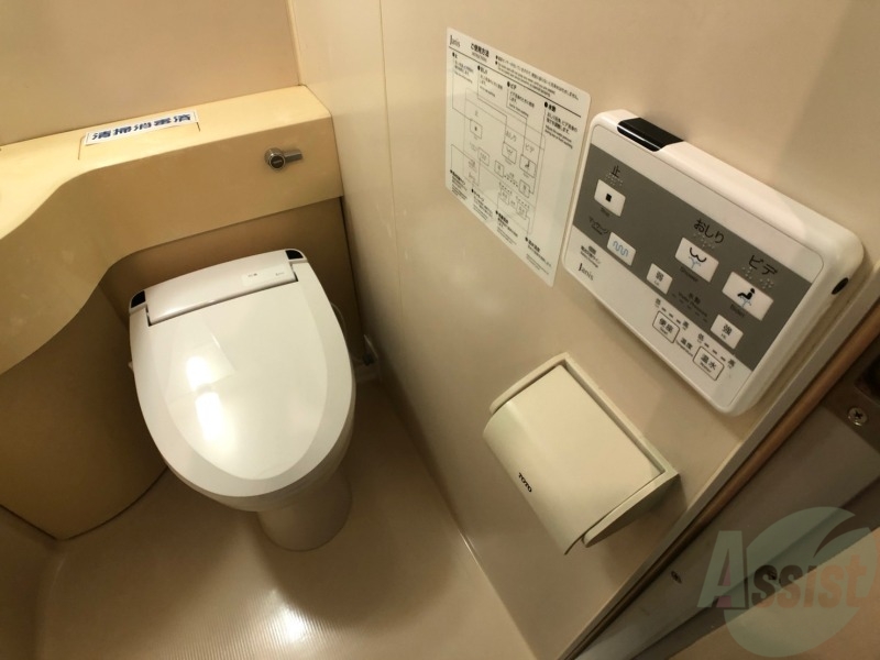 トイレ　トイレです。ウォシュレット付を探している方、おすすめです。
