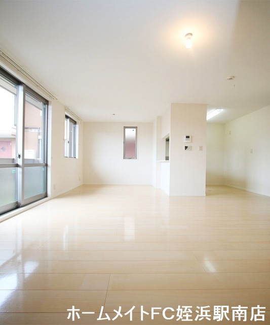 セキュリティ　★広々14帖のＬＤＫ♪ゆったりできそうです★参考写真