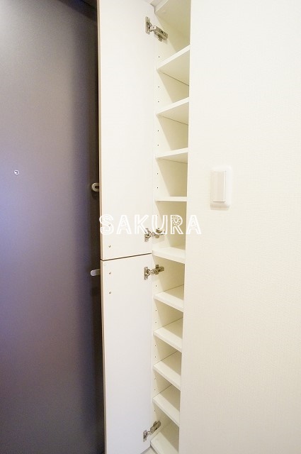 玄関　大容量のシューズボックス♪