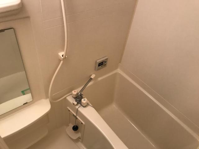 バス・シャワールーム　バス