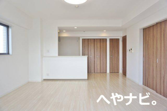 居室・リビング　※別号室写真です。