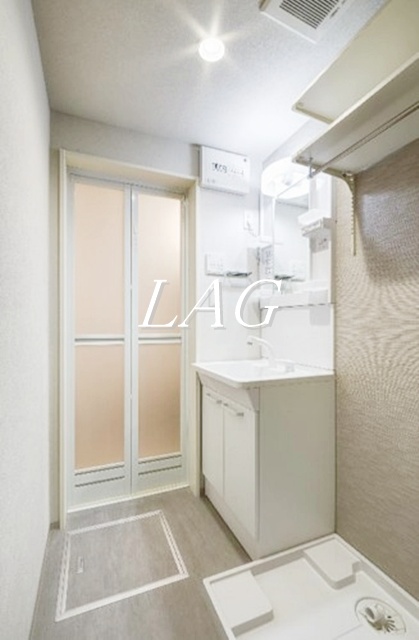 洗面設備　洗面台です。