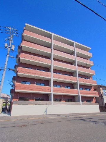 建物外観　※同じ間取りの別部屋のお写真です※