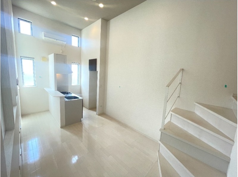 居室・リビング　別号室