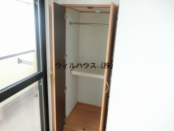 収納　クローゼット！