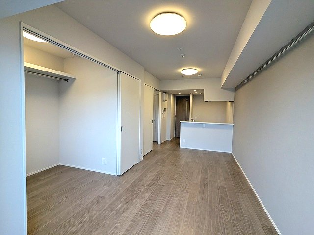 その他部屋・スペース　インターネット無料、リビングに床暖房・エアコン・照明・ピクチ