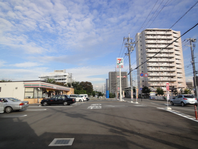 コンビニ　セブンイレブン堺大阪労災病院前店（コンビニ）まで414m
