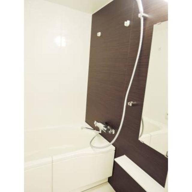 バス・シャワールーム　※写真は同タイプ住戸です。