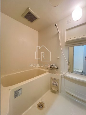 バス・シャワールーム　同マンション別部屋：参考写真