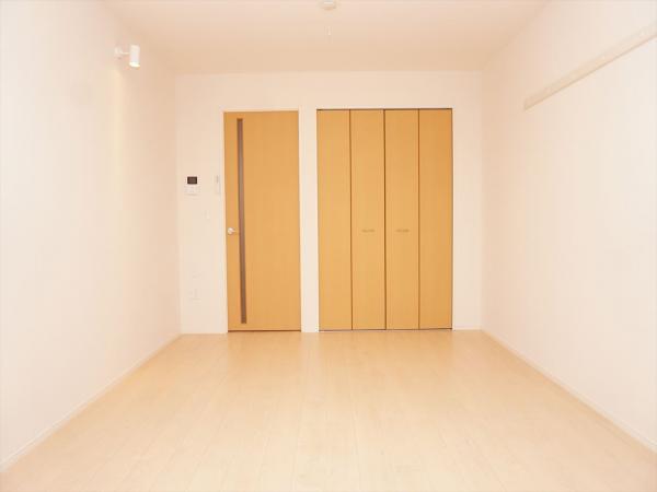 居室・リビング　内装