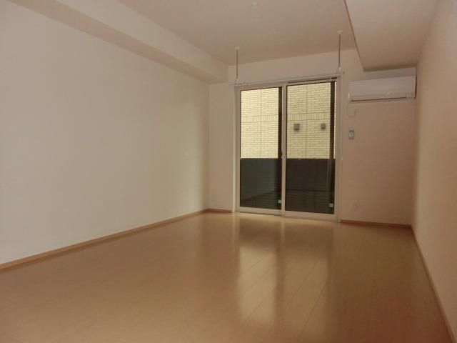 その他部屋・スペース　9.3帖のＬＤＫ