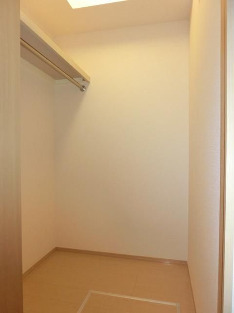 収納　ウォークインクローゼット完備