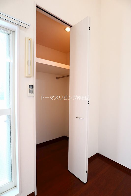 収納　203号室写真