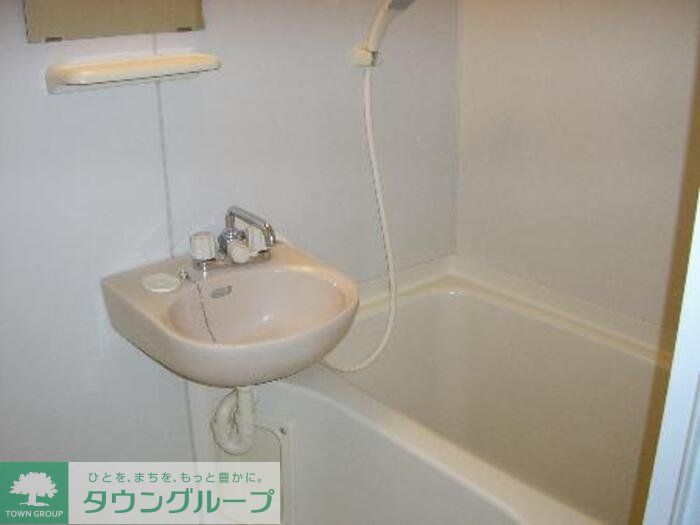 バス・シャワールーム　お問合せはタウンハウジングまで！※現地待合わせ相談可能
