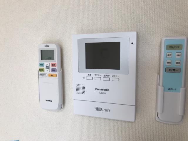 セキュリティ　カメラ付インターホン