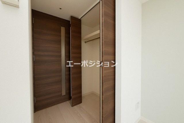 収納　MELDIA CREST TAPP NAMBA-WEST