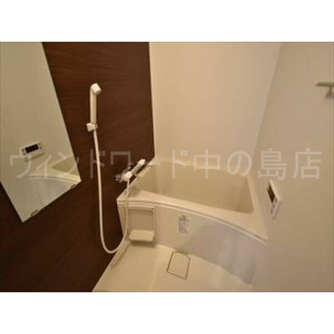 バス・シャワールーム　詳細は、ウィンドワード中の島店までご相談下さい。