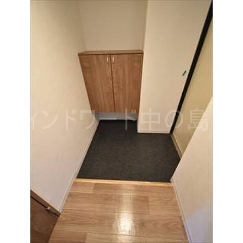 玄関　詳細は、ウィンドワード中の島店までご相談下さい。