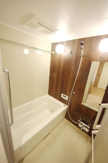 バス・シャワールーム　日々の暮らしに欠かせないお風呂です