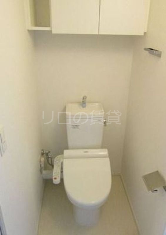 トイレ　別部屋参考写真