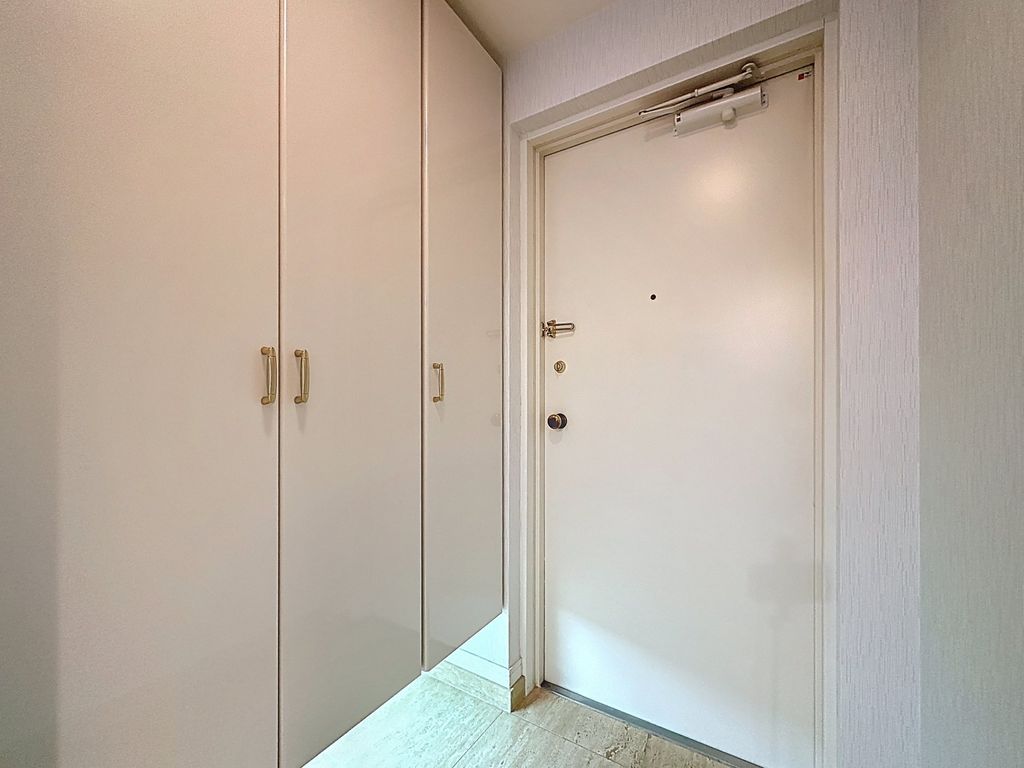 玄関　収納