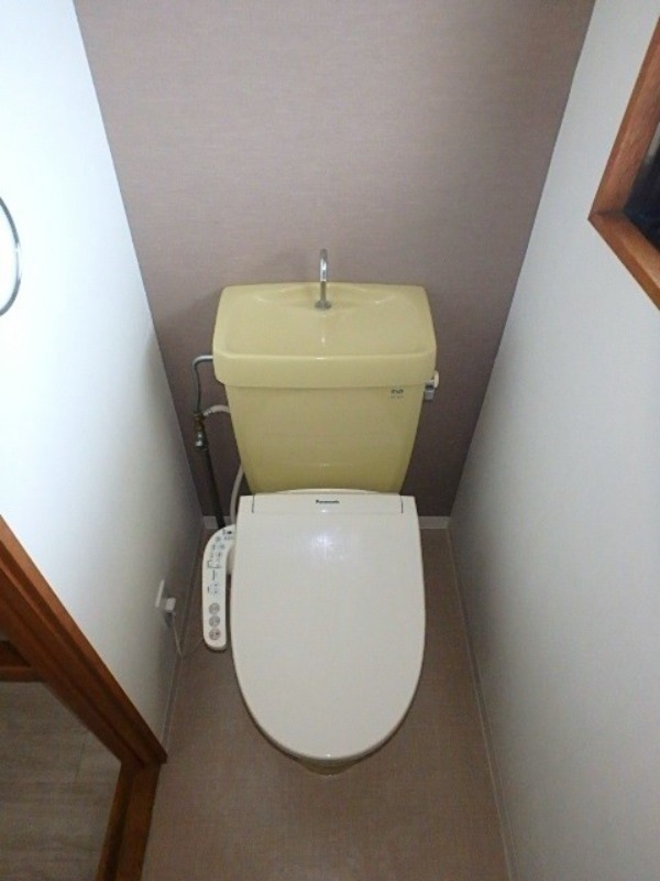 トイレ　図面と現状に相違がある場合には現状を優先